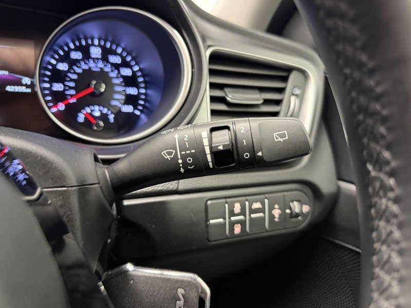 2023 (23) KIA XCEED 1.5T GDi ISG 2 5dr 5859974