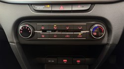2023 (23) KIA XCEED 1.5T GDi ISG 2 5dr 5859965