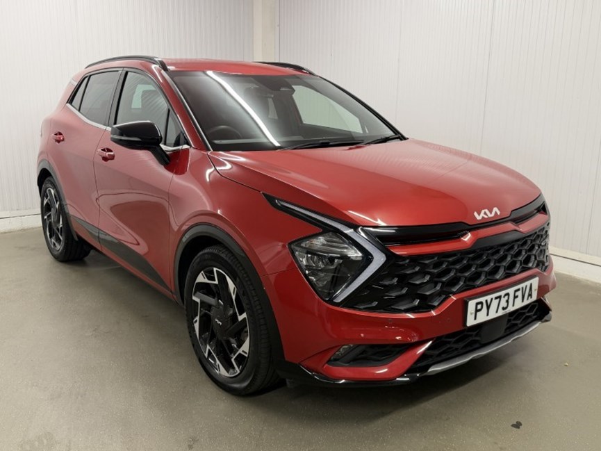 2023 (73) KIA Sportage Gt-Line Isg