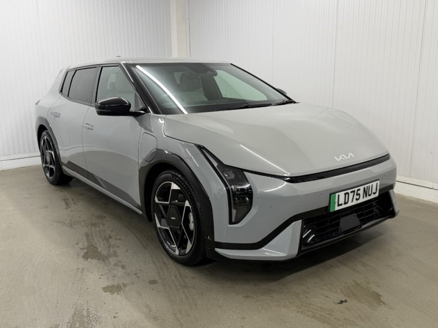 2025 (75) KIA EV4 150kW GT-Line 81kWh 5dr Auto
