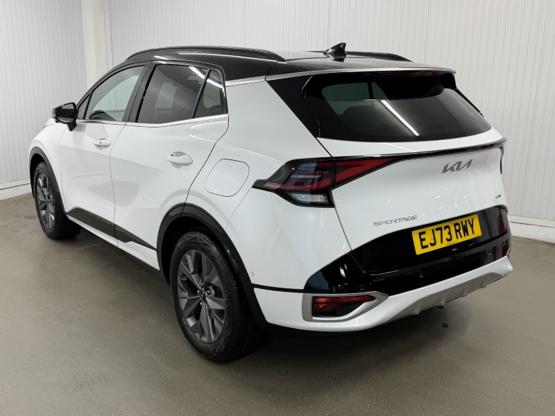 2023 (73) KIA SPORTAGE 1.6T GDi HEV GT-Line S 5dr Auto 5894498
