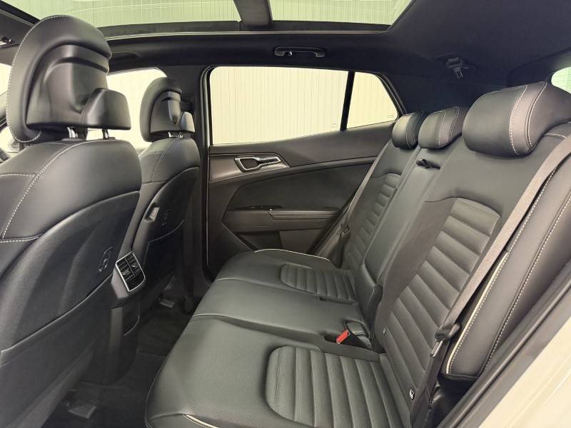 2023 (73) KIA SPORTAGE 1.6T GDi HEV GT-Line S 5dr Auto 5894506