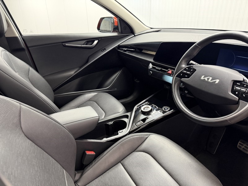 2022 (72) KIA NIRO 1.6 GDi Hybrid 4 5dr DCT 5890996