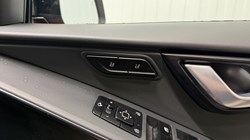 2022 (72) KIA NIRO 1.6 GDi Hybrid 4 5dr DCT 5890995