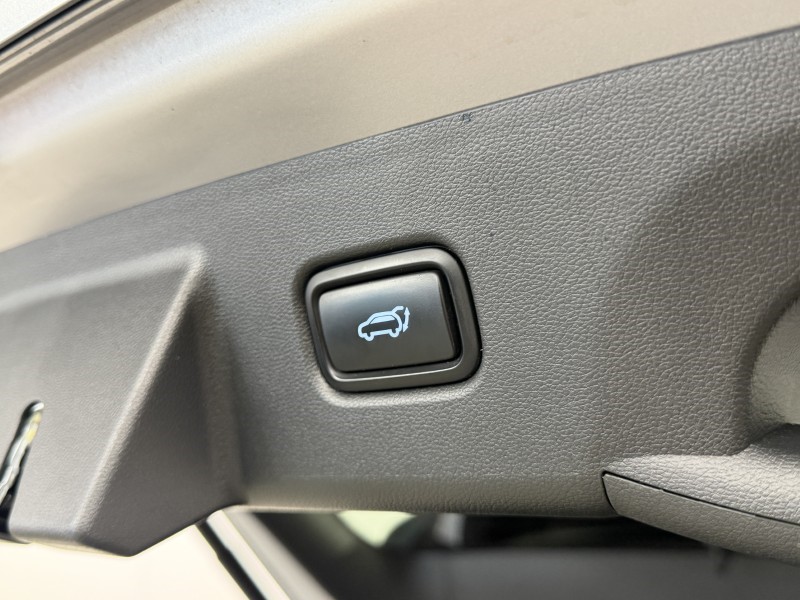2022 (72) HYUNDAI TUCSON 1.6 TGDi Hybrid 230 Ultimate 5dr 2WD Auto 5907500