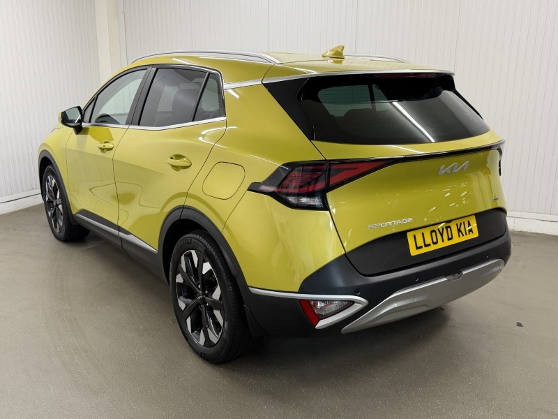 2023 (73) KIA SPORTAGE 1.6T GDi PHEV 3 5dr Auto AWD 5898055