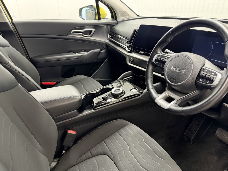 2023 (73) KIA SPORTAGE 1.6T GDi PHEV 3 5dr Auto AWD 5898070