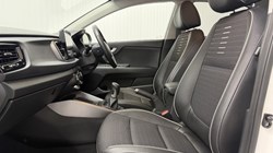 2023 (23) KIA RIO 1.0 T GDi 48V 118 GT-Line S 5dr 5902856