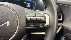 2024 (24) KIA SPORTAGE 1.6T GDi HEV GT-Line 5dr Auto 5932350