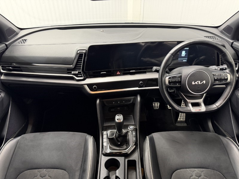 2024 (24) KIA SPORTAGE 1.6T GDi ISG GT-Line 5dr 5921842
