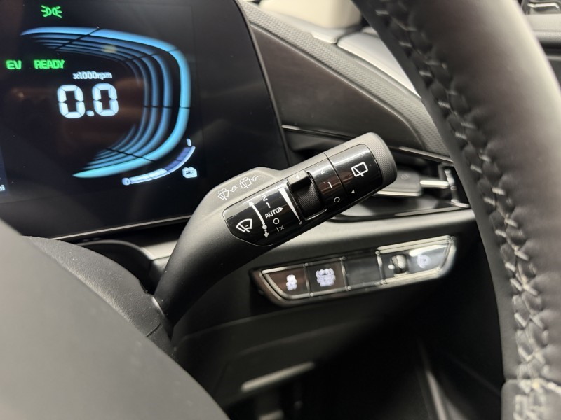 2023 (73) KIA NIRO 1.6 GDi Hybrid 3 5dr DCT 5899623
