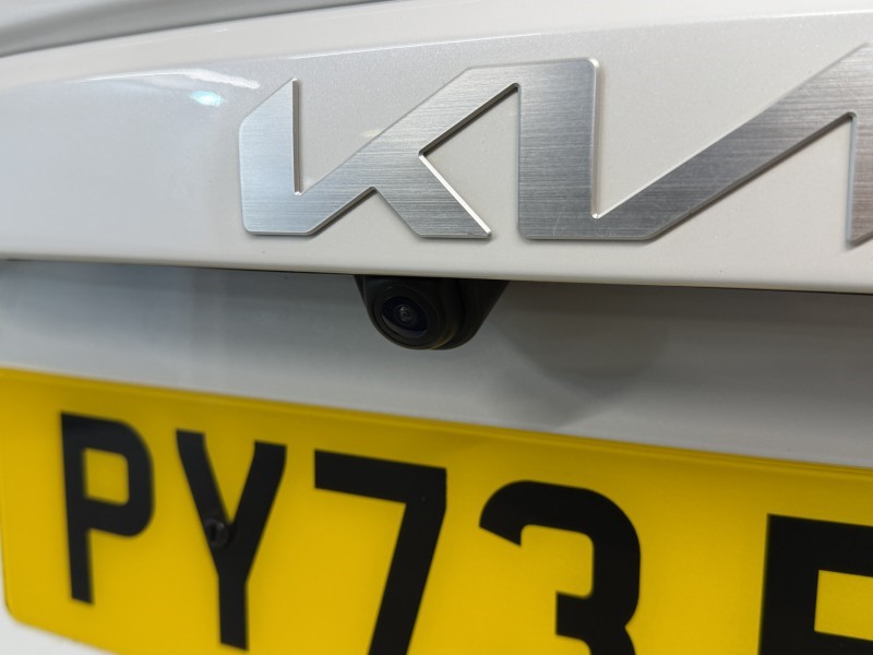 2023 (73) KIA NIRO 1.6 GDi Hybrid 3 5dr DCT 5899593