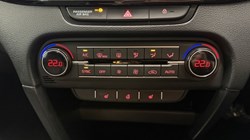 2025 (25) KIA XCEED 1.5T GDi ISG 138 3 5dr 5905849