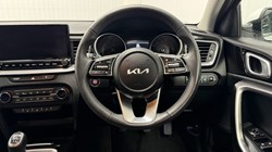 2025 (25) KIA XCEED 1.5T GDi ISG 138 3 5dr 5905839