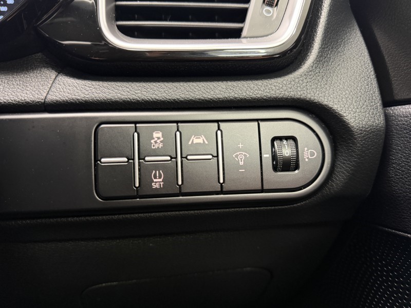 2025 (25) KIA XCEED 1.5T GDi ISG 138 3 5dr 5905860