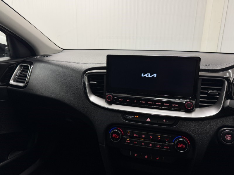 2025 (25) KIA XCEED 1.5T GDi ISG 138 3 5dr 5905842