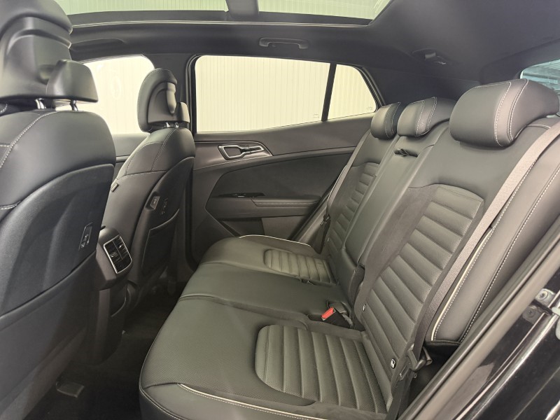 2023 (73) KIA SPORTAGE 1.6T GDi HEV GT-Line S 5dr Auto 5938571