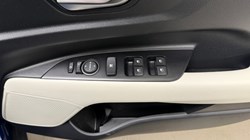 2026 (75) KIA STONIC 1.0T GDi 48V 113 GT-Line 5dr 5925805