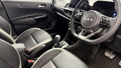 2025 (25) KIA PICANTO 1.2 GT-line S 5dr Auto 5927777