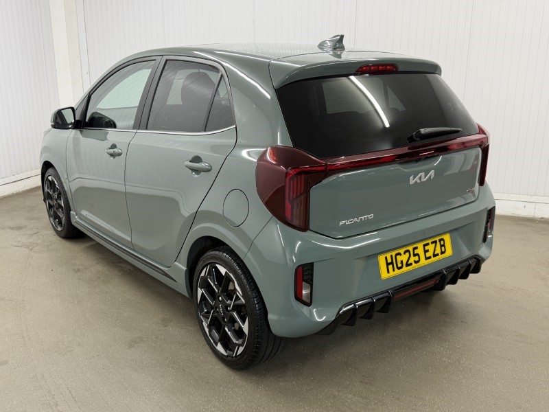 2025 (25) KIA PICANTO 1.2 GT-line S 5dr Auto 5927765