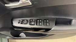 2025 (25) KIA PICANTO 1.2 GT-line S 5dr Auto 5927776