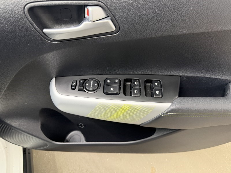 2023 (73) KIA PICANTO 1.0 X-Line S 5dr Auto 5902579