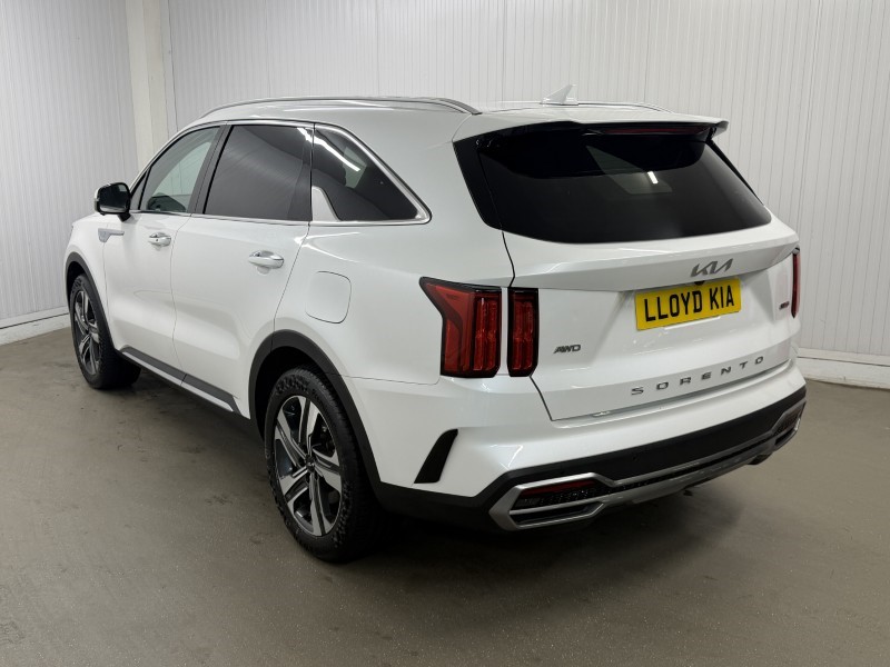 2022 (22) KIA SORENTO 1.6 T-GDi HEV 4 5dr Auto 5943385