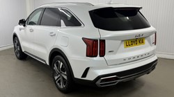 2022 (22) KIA SORENTO 1.6 T-GDi HEV 4 5dr Auto 5943385