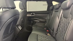 2022 (22) KIA SORENTO 1.6 T-GDi HEV 4 5dr Auto 5943396