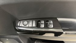 2021 (21) KIA SPORTAGE 1.6 CRDi 48V ISG JBL Black Edition 5dr DCT Auto 5948728