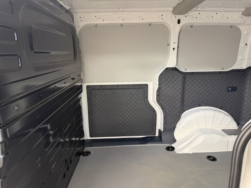 2025 (75) KIA COMMERCIAL PV5 120kW Plus Long Range 71kWh H1 Van Auto 5937159