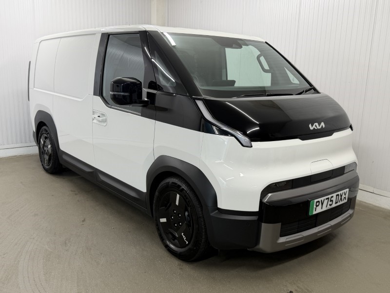 2025 (75) KIA COMMERCIAL PV5 120kW Plus Long Range 71kWh H1 Van Auto