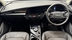 2023 (23) KIA NIRO 1.6 GDi Hybrid 3 5dr DCT 5948000