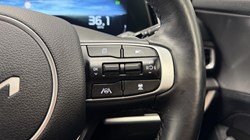 2024 (74) KIA SPORTAGE 1.6T GDi 207 HEV 3 5dr Auto 5957809