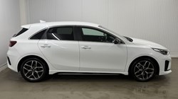 2021 (21) KIA CEED 1.5T GDi ISG GT-Line 5dr 5960116