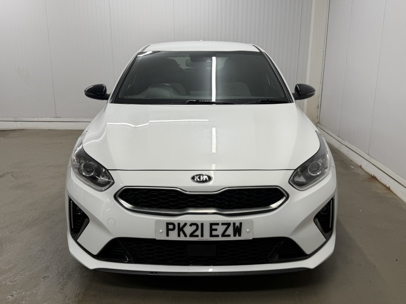 2021 (21) KIA CEED 1.5T GDi ISG GT-Line 5dr 5960118