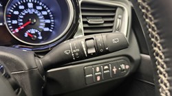 2021 (21) KIA CEED 1.5T GDi ISG GT-Line 5dr 5960113