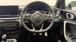 2021 (21) KIA CEED 1.5T GDi ISG GT-Line 5dr 5960093
