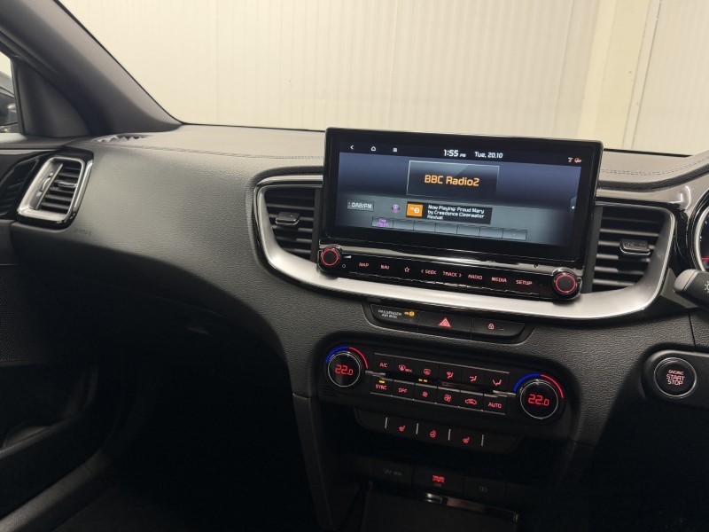 2021 (21) KIA CEED 1.5T GDi ISG GT-Line 5dr 5960096