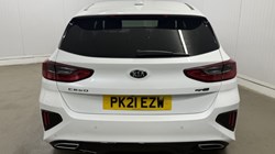 2021 (21) KIA CEED 1.5T GDi ISG GT-Line 5dr 5960085