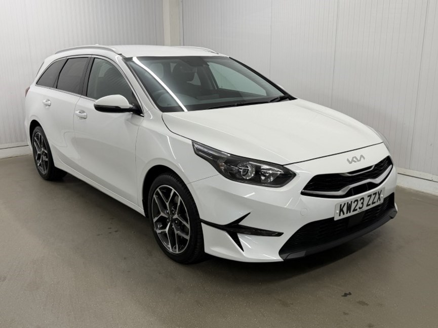 2023 (23) KIA CEED 1.5T GDi ISG 138 3 5dr