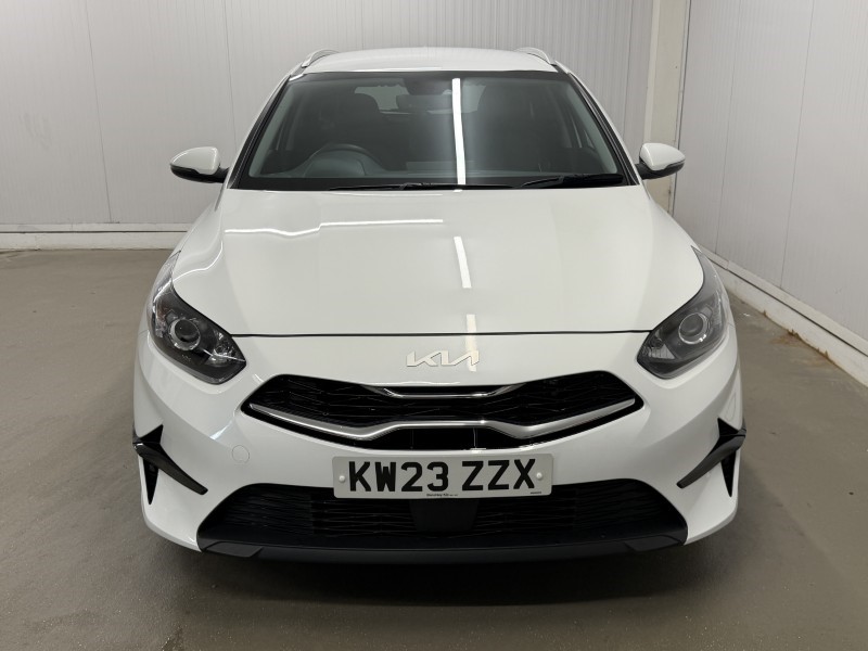 2023 (23) KIA CEED 1.5T GDi ISG 138 3 5dr 5950120