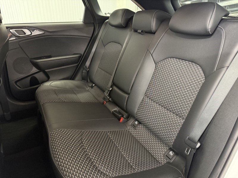 2023 (23) KIA CEED 1.5T GDi ISG 138 3 5dr 5950095