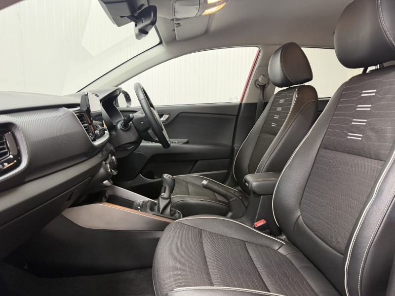 2024 (24) KIA STONIC 1.0T GDi 48V GT-Line S 5dr 5953392