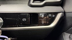2024 (24) KIA SPORTAGE 1.6T GDi ISG 2 5dr 5962608
