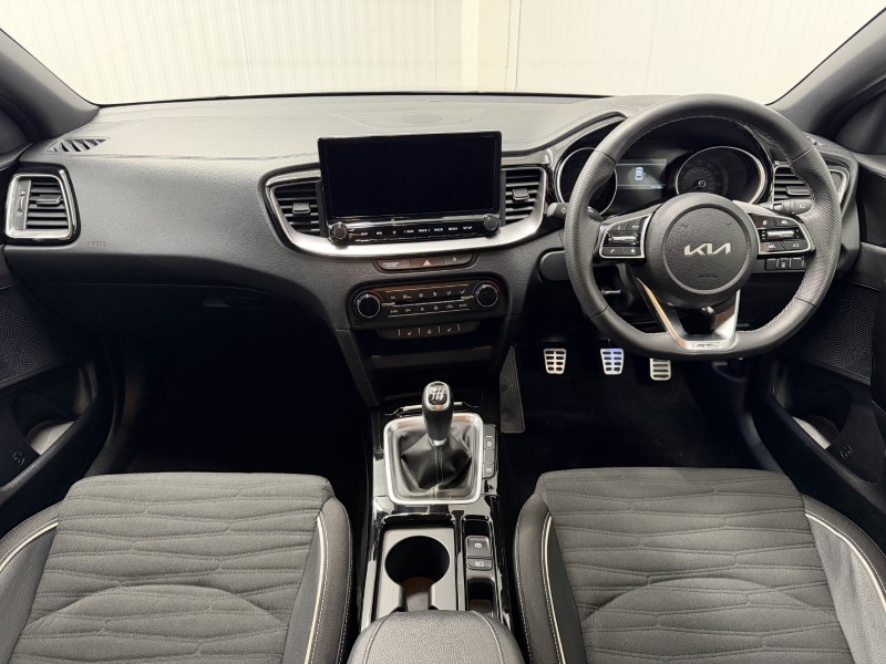 2025 (74) KIA XCEED 1.5T GDi ISG 138 GT-Line 5dr 5968110
