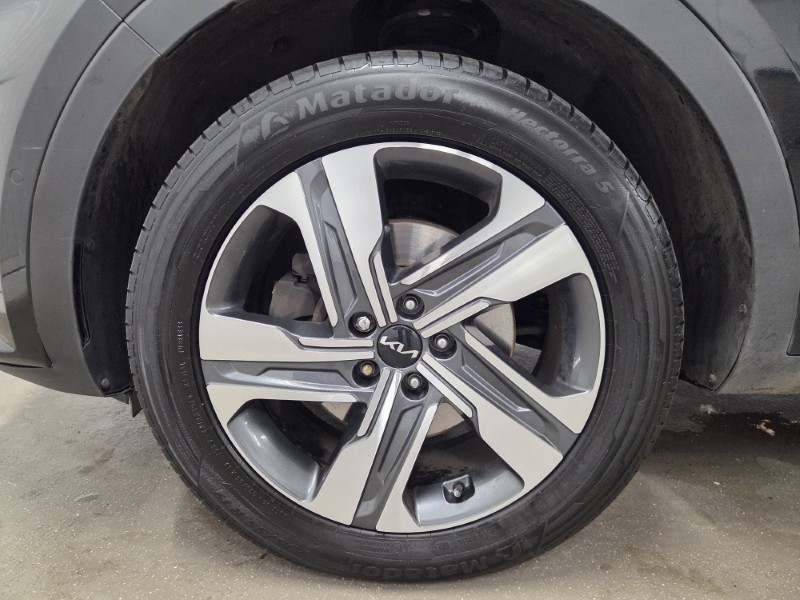 2023 (73) KIA SORENTO 1.6 T-GDi HEV Edition 5dr Auto 5989474