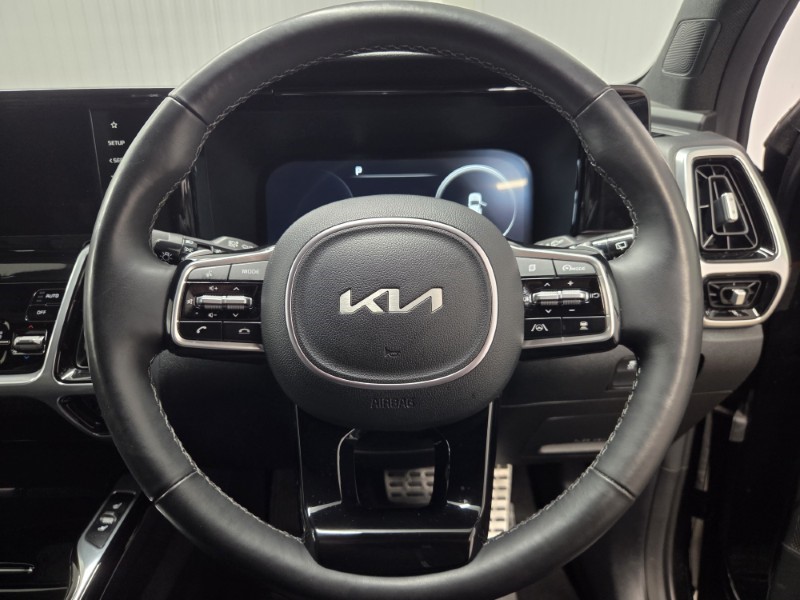 2023 (73) KIA SORENTO 1.6 T-GDi HEV Edition 5dr Auto 5989486