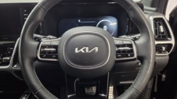 2023 (73) KIA SORENTO 1.6 T-GDi HEV Edition 5dr Auto 5989486