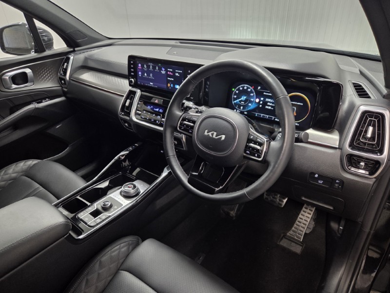 2023 (73) KIA SORENTO 1.6 T-GDi HEV Edition 5dr Auto 5989502